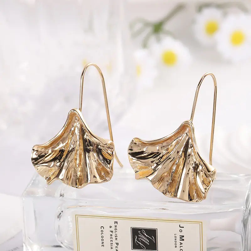 Exaggerated Ginkgo Leaf Golden Metal Alloy Earrings