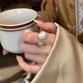 Special-interest Design Light Luxury High-grade Sense Switchable Index Finger Ring - Norellé