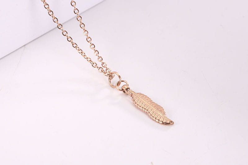 Simple Titanium Steel Clavicle Chain Leaf Pendant Long Necklace