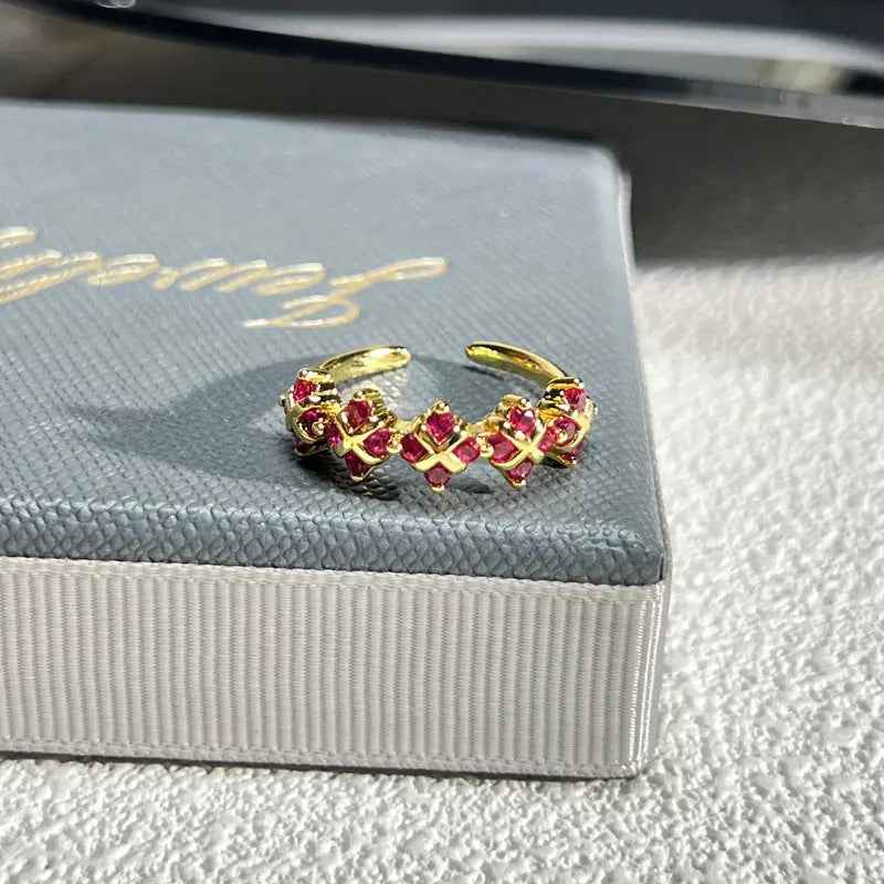 French Rose Zircon Light Luxury High-grade Ring - Norellé