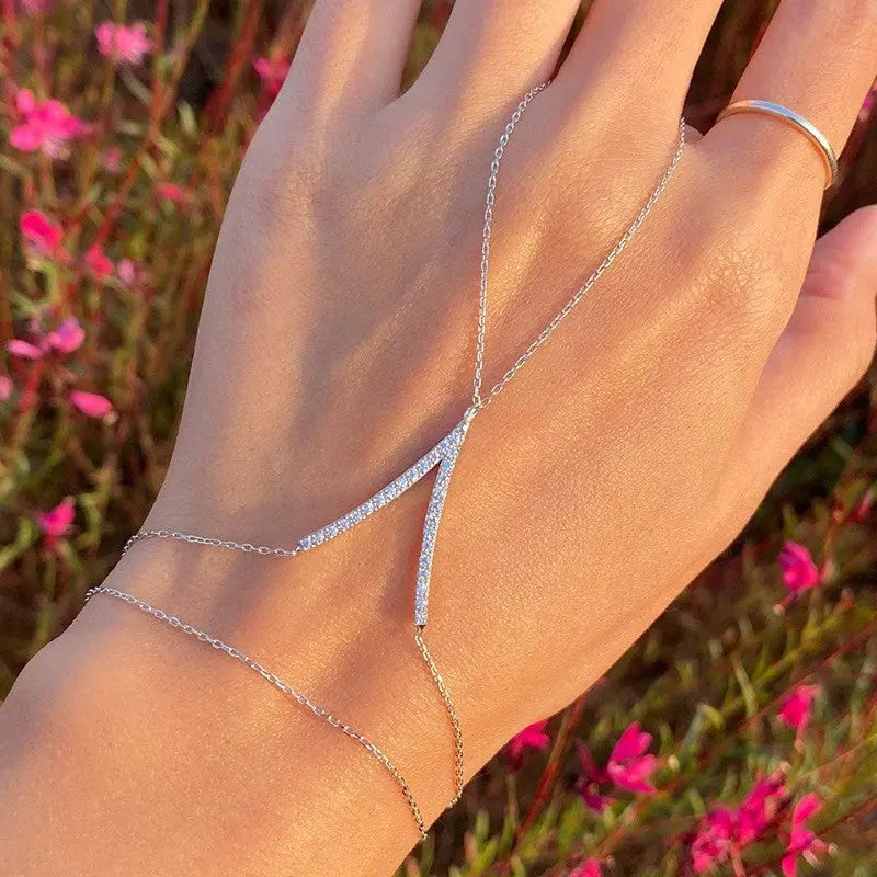 Women's V-finger Simple Copper Bracelet Silver Double-layer Bracelet - Norellé