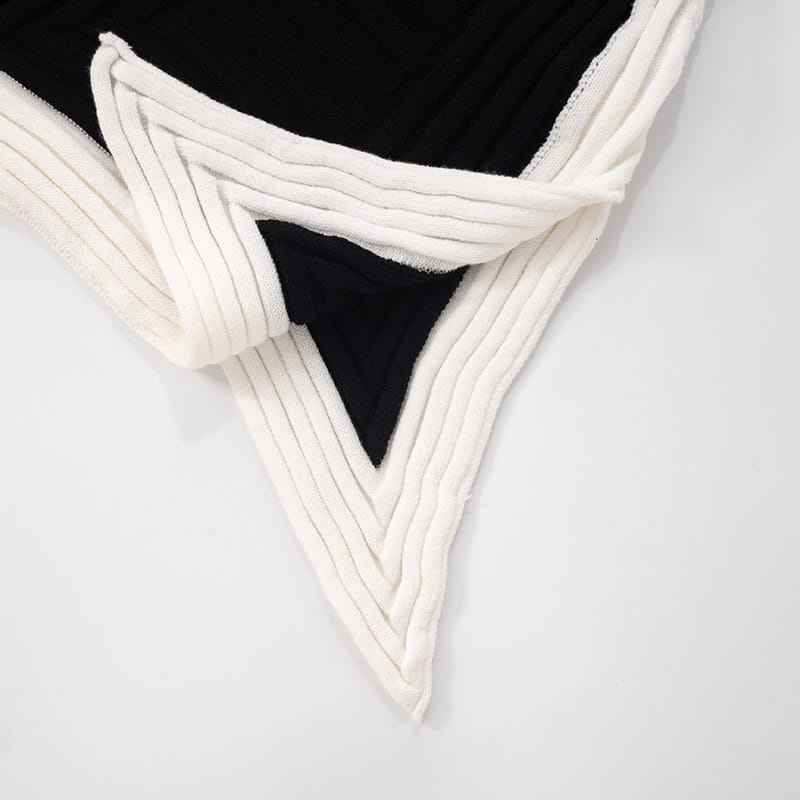 Slimming Contrast Color Sloping Shoulder Backless Dress