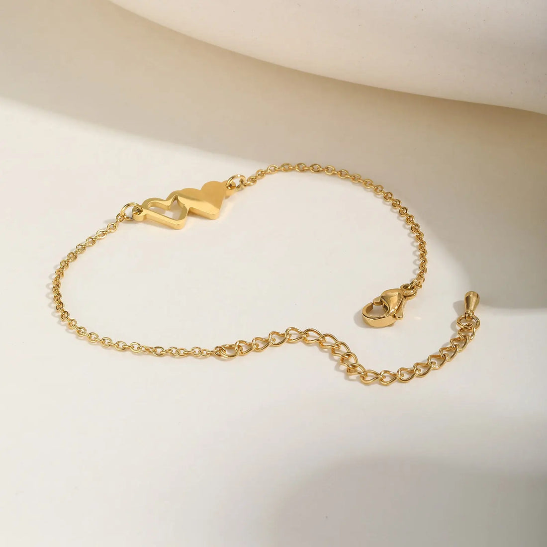Stainless Steel Doppel Herz Bracelet Gold Women's - Norellé