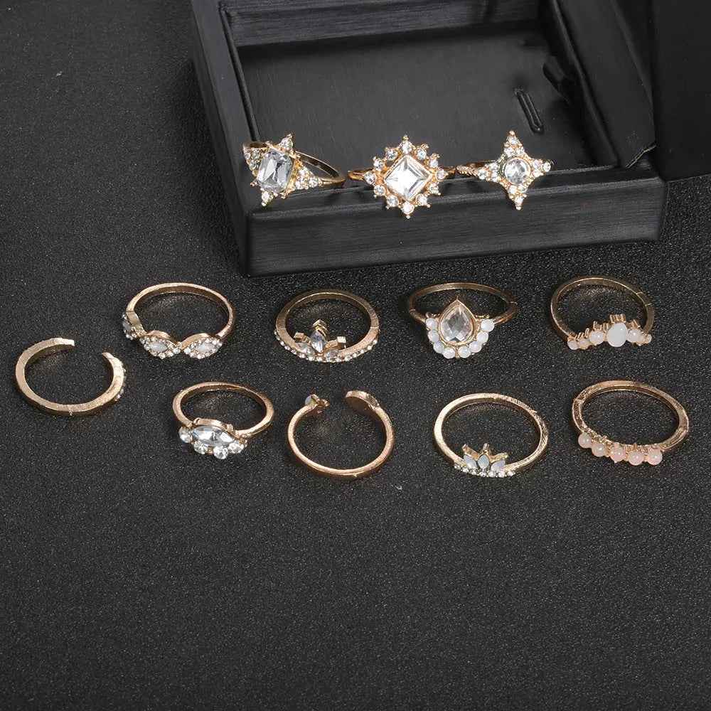Women's Vintage Water Drop Diamond Ring Suit - Norellé