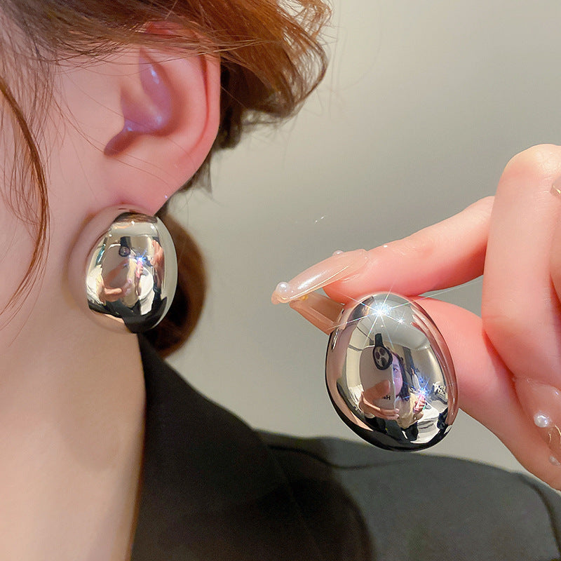 Gold Plated Silver Needle Irregular Oval Earrings - Norellé