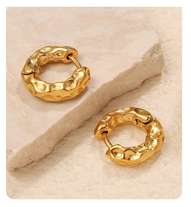 Women’s Simple All-match Retro Irregular Circles Metal Earrings
