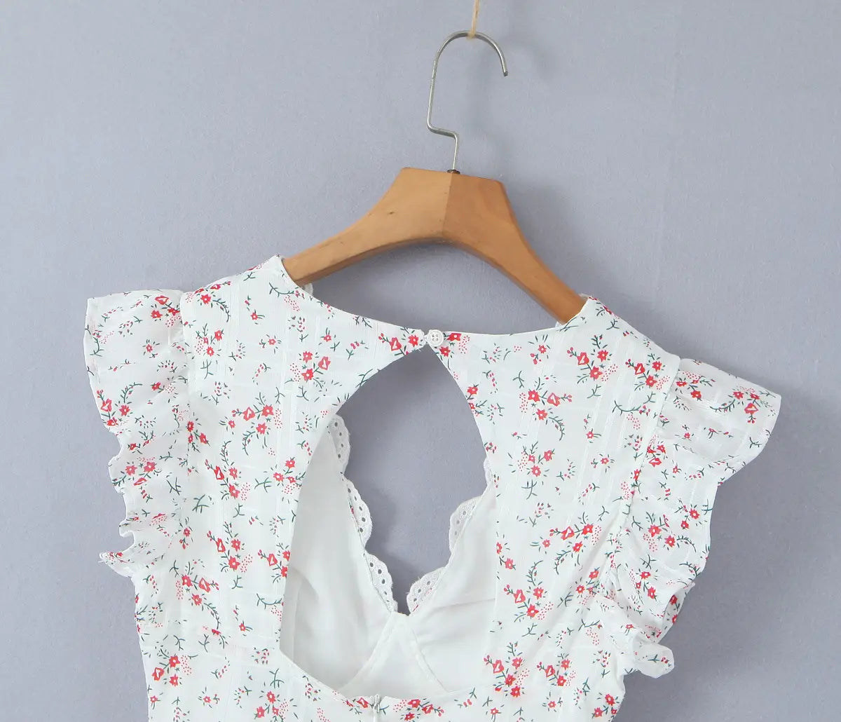 French Sweet Style Lace Stitching Flower Printed V-neck Short Sleeve Dress