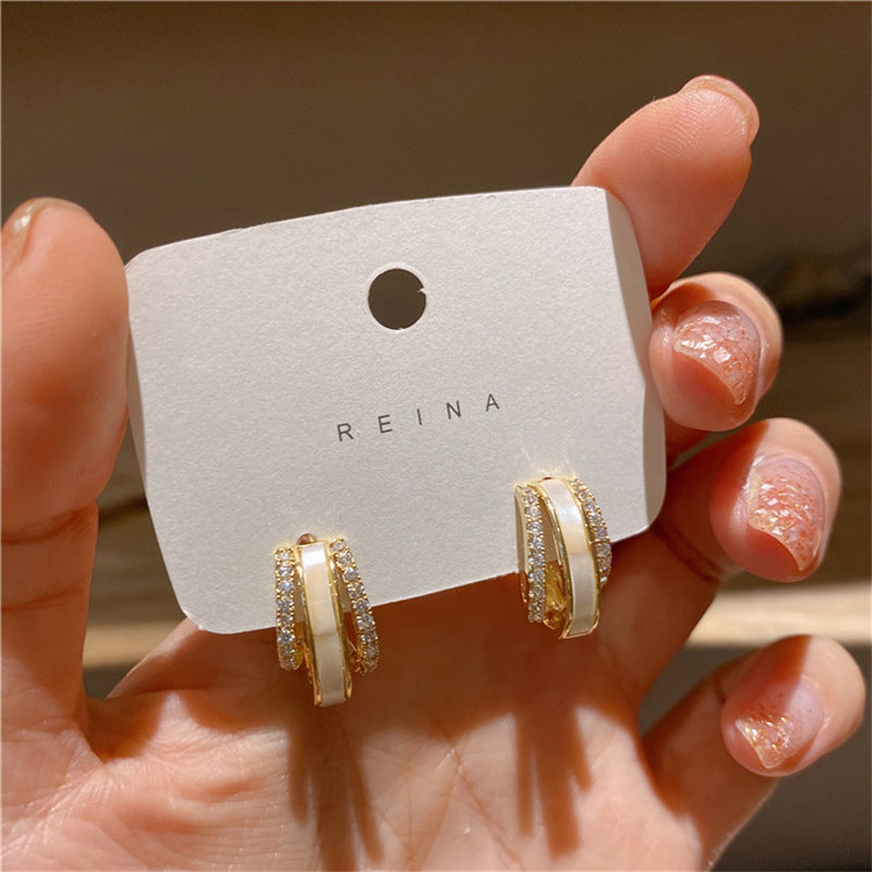 Double Circle Shell Delicate Earrings - Norellé