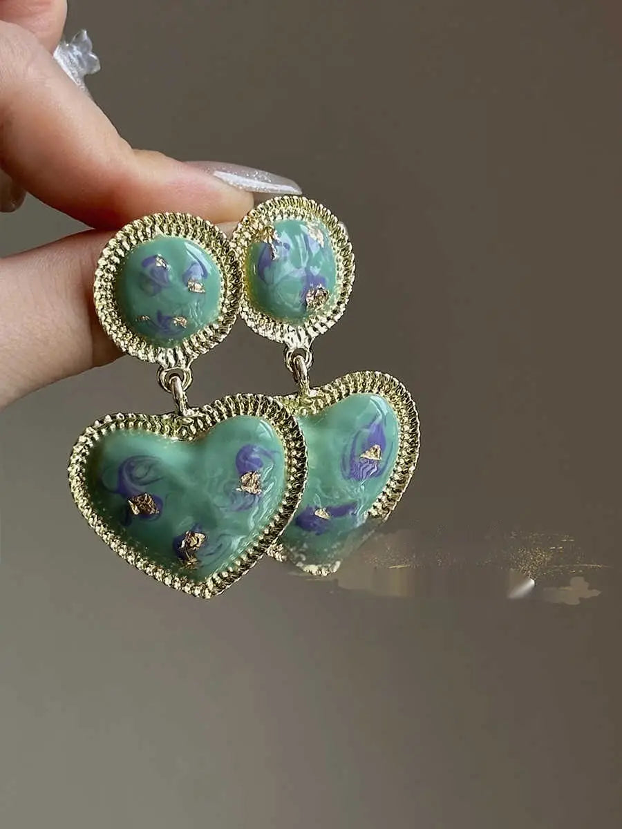 French Retro Green Heart Stud Earrings