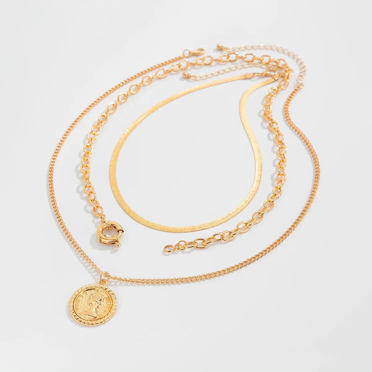 Vintage Ins Portrait Pendant Necklace Suit