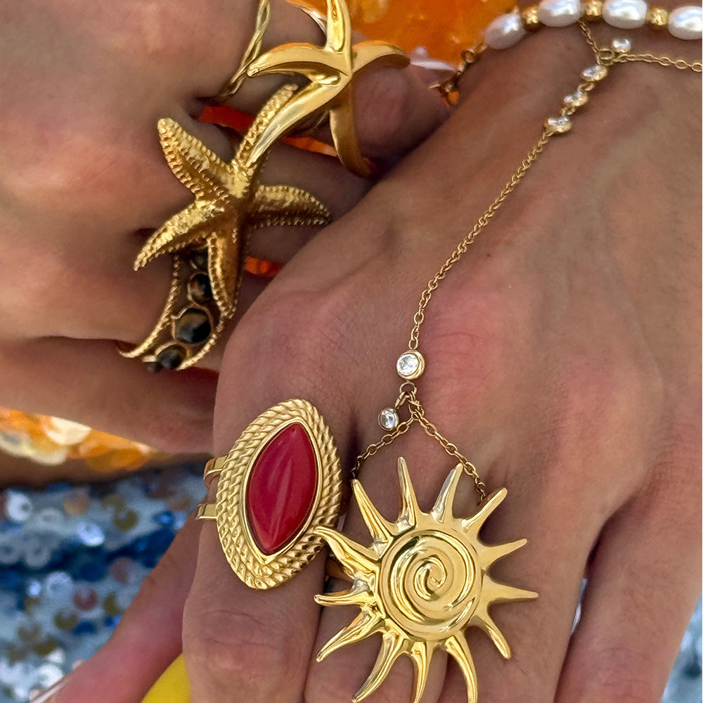 Oceanic Gold Starfish Ring - Norellé