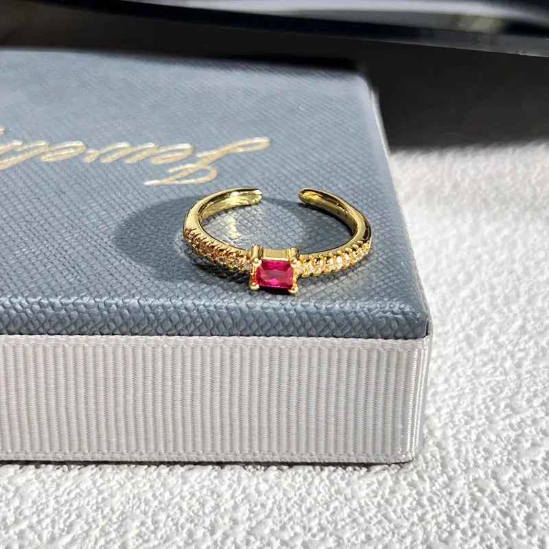 French Rose Zircon Light Luxury High-grade Ring - Norellé