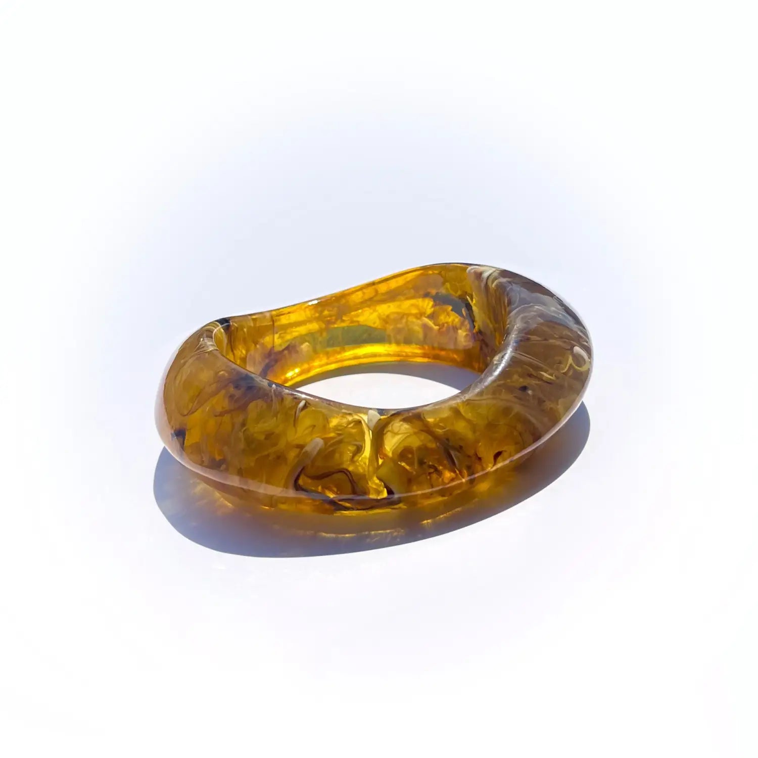 Exaggerated Blooming Irregular Shaped Resin Bracelet