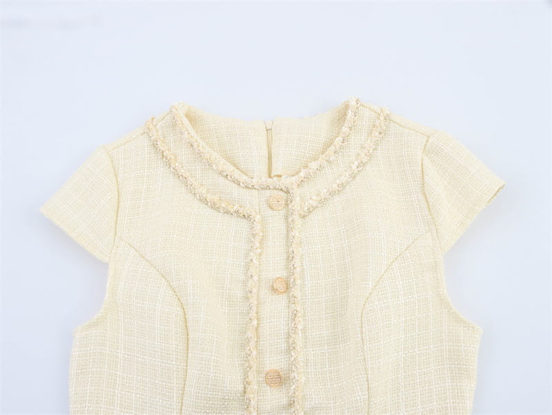 Woven Pleated Temperament Crew Neck Dress