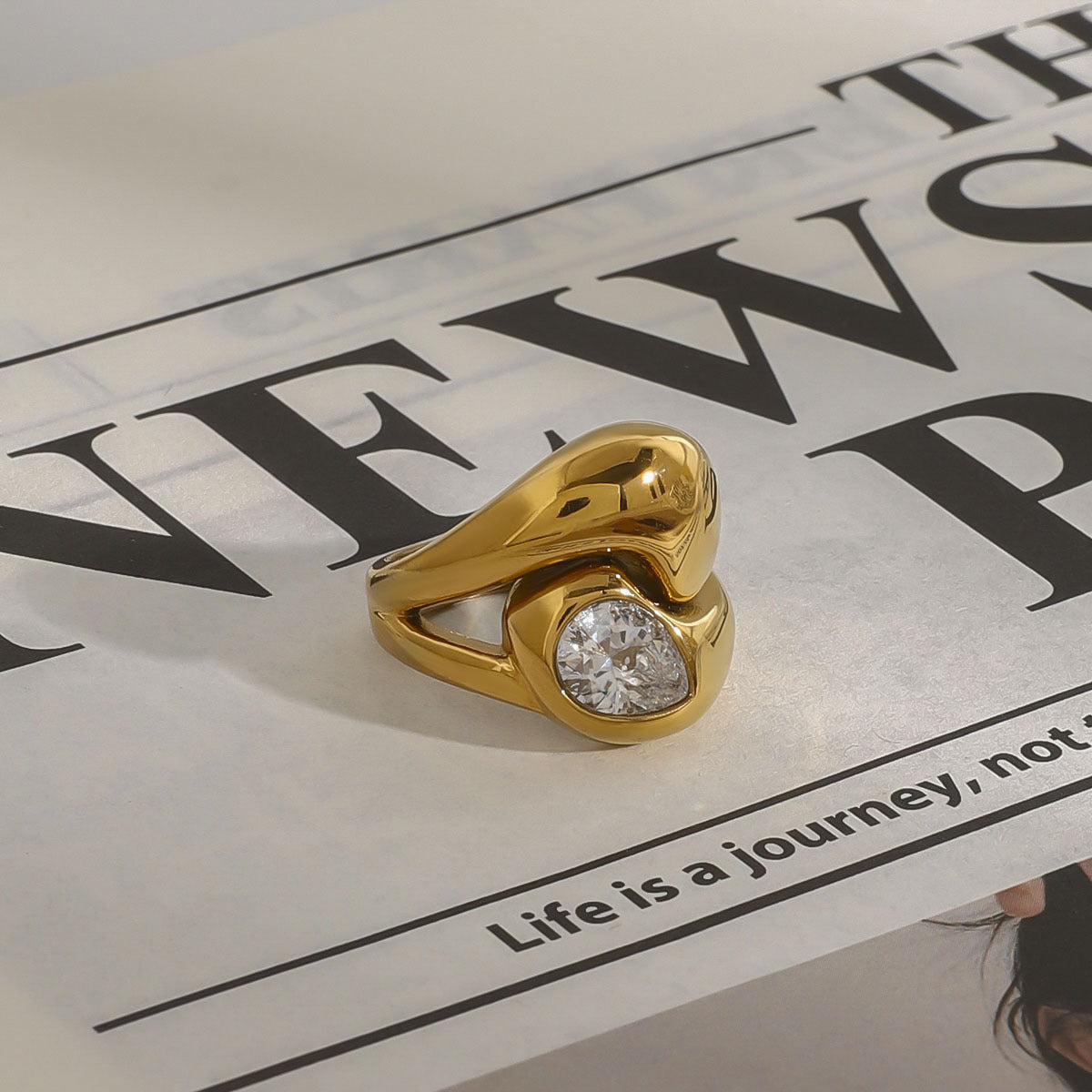 Zircon Titanium Steel Ring Does Not Fade - Norellé
