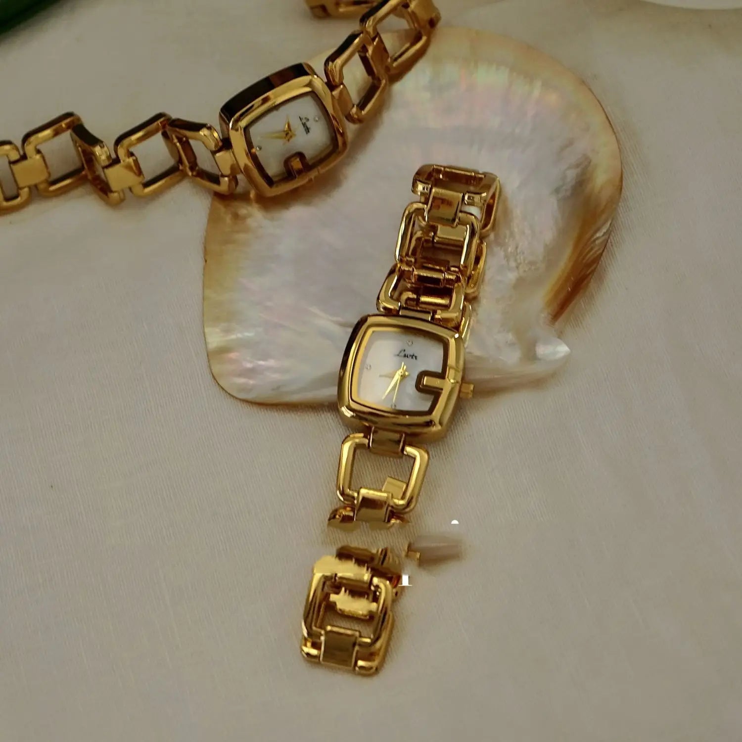 Bracelet Watch Women’s Fashion Simple Retro