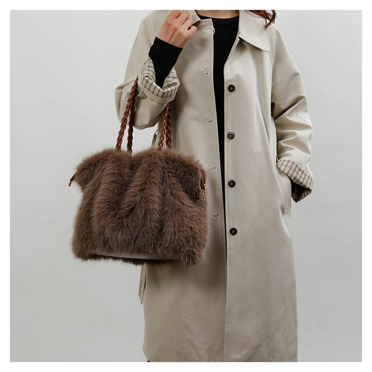 Women’s Fashionable Plush Large Capacity Tote Bag