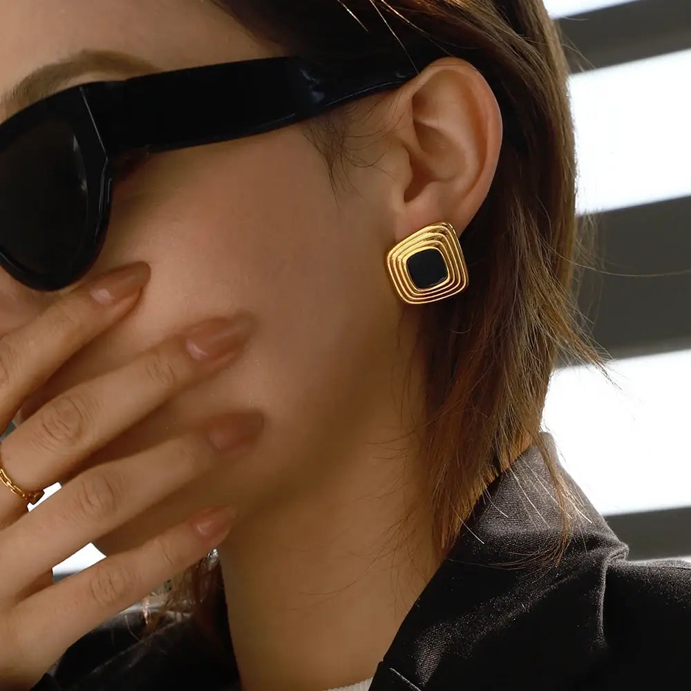Retro Geometric Ribbed Irregular Ear Studs Stainless Steel