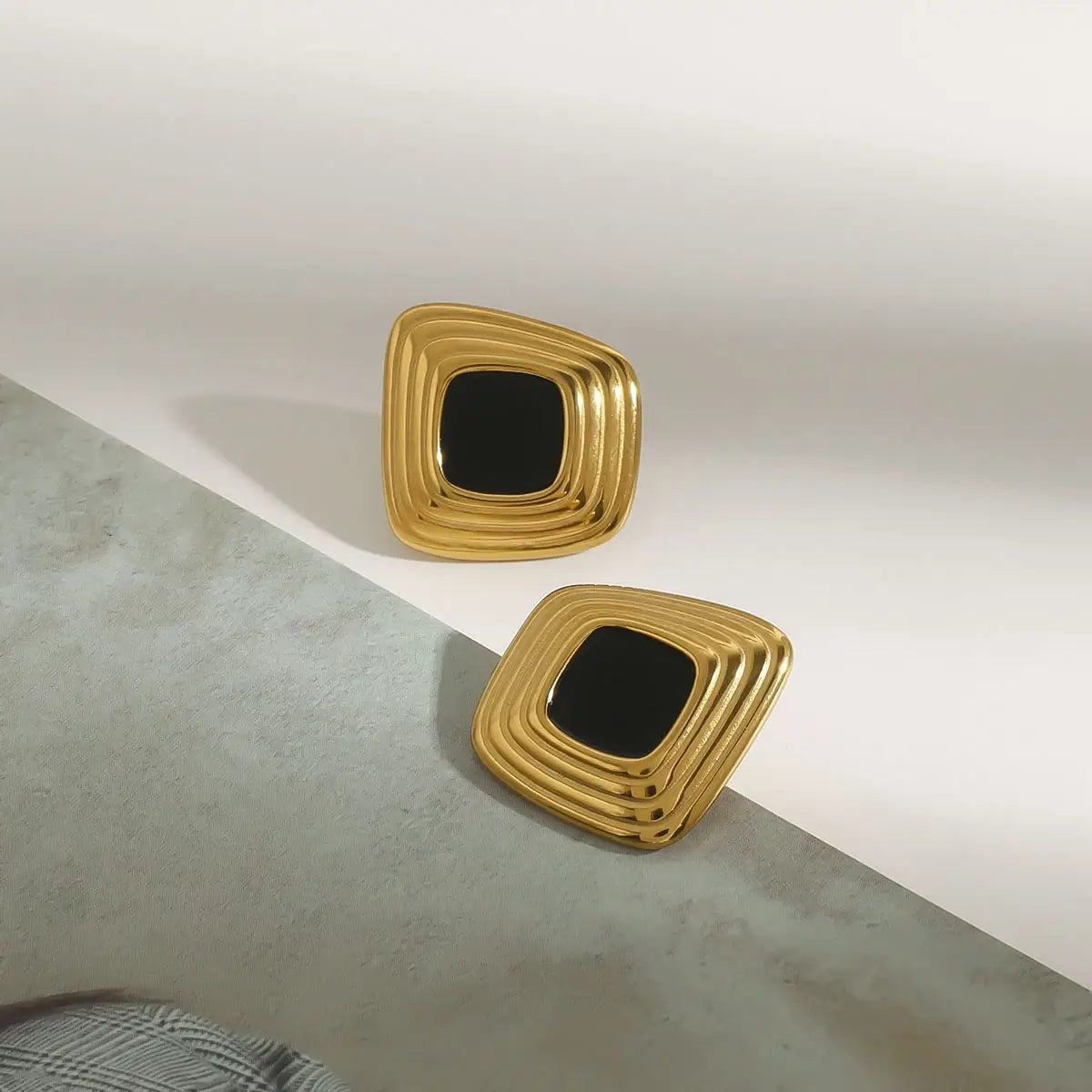 Retro Geometric Ribbed Irregular Ear Studs Stainless Steel