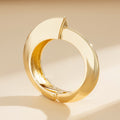 Exaggerated Glossy Square Notched Irregular Bracelet - Norellé