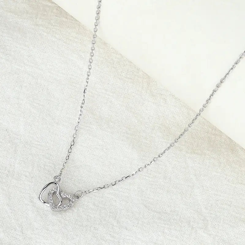 Heart-shaped Collarbone Necklace