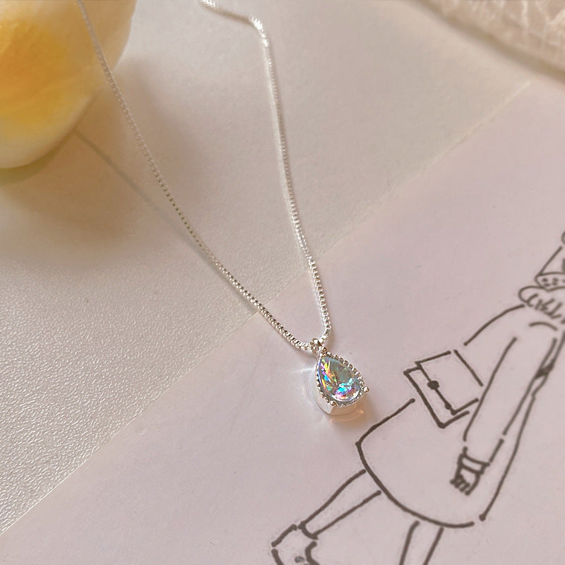 Light Luxury Drop-shaped Zircon Necklace Women's High-grade Super Flash Clavicle Chain - Norellé