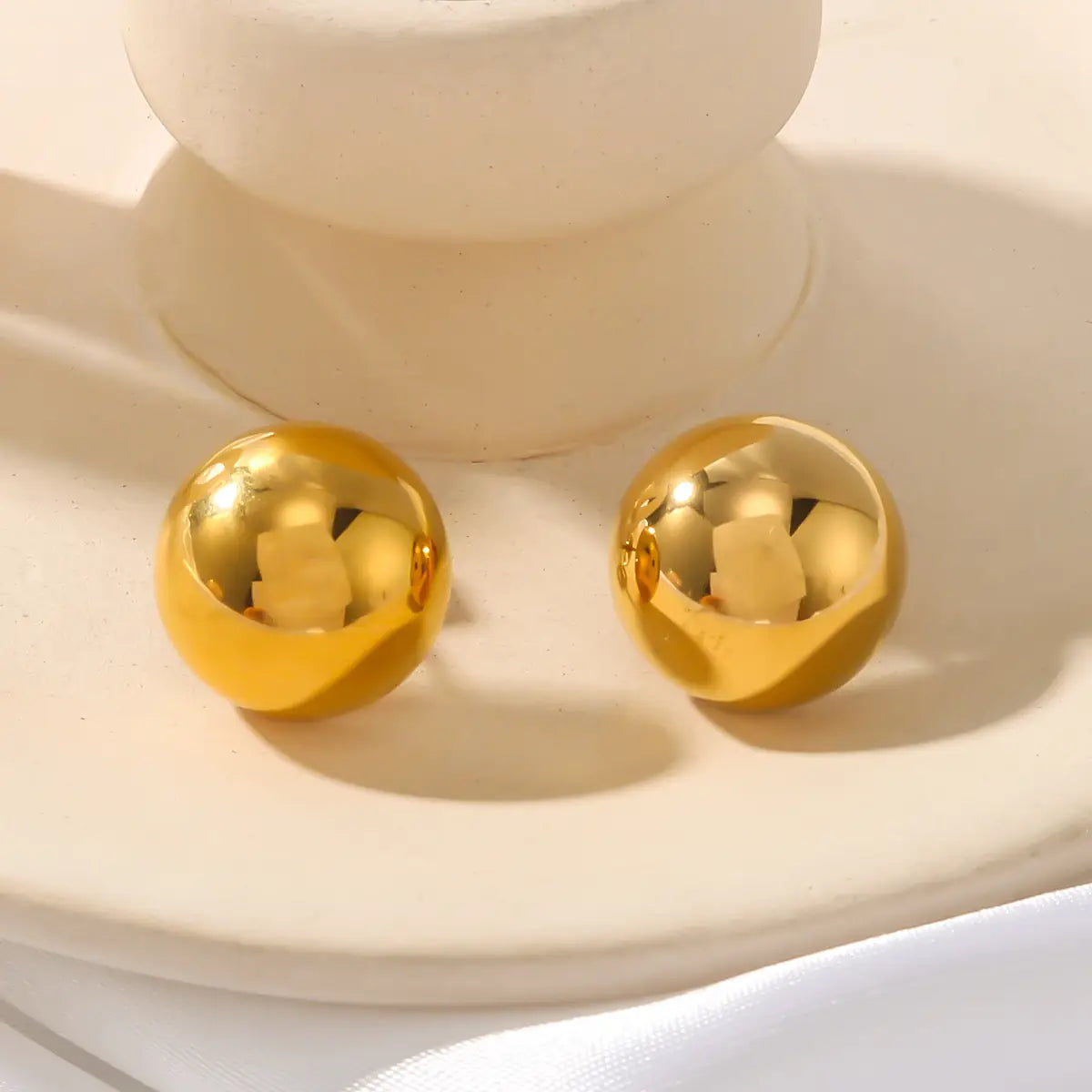 Simplicity Stainless Steel Plated Retro Elegant Earrings