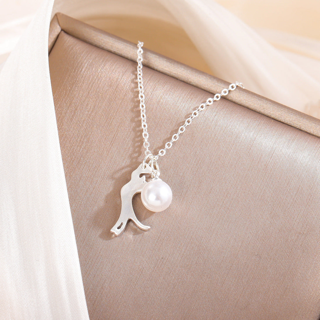 Cute Fashion Brushed Kitty Pearl With Clavicle Chain Necklace - Norellé
