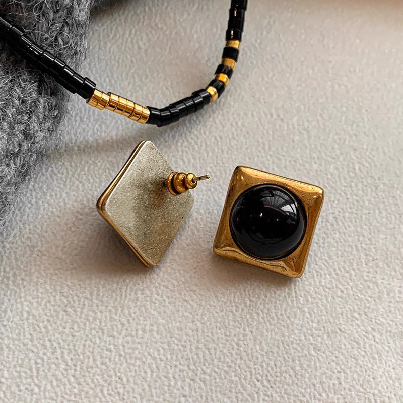 Square Black Agate Middle Ancient Gold Earrings For Women - Norellé