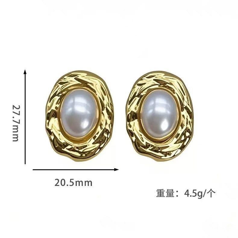 Oval Pearl Earrings Women's Light Luxury Graceful Personality Non-fading Titanium Steel - Norellé