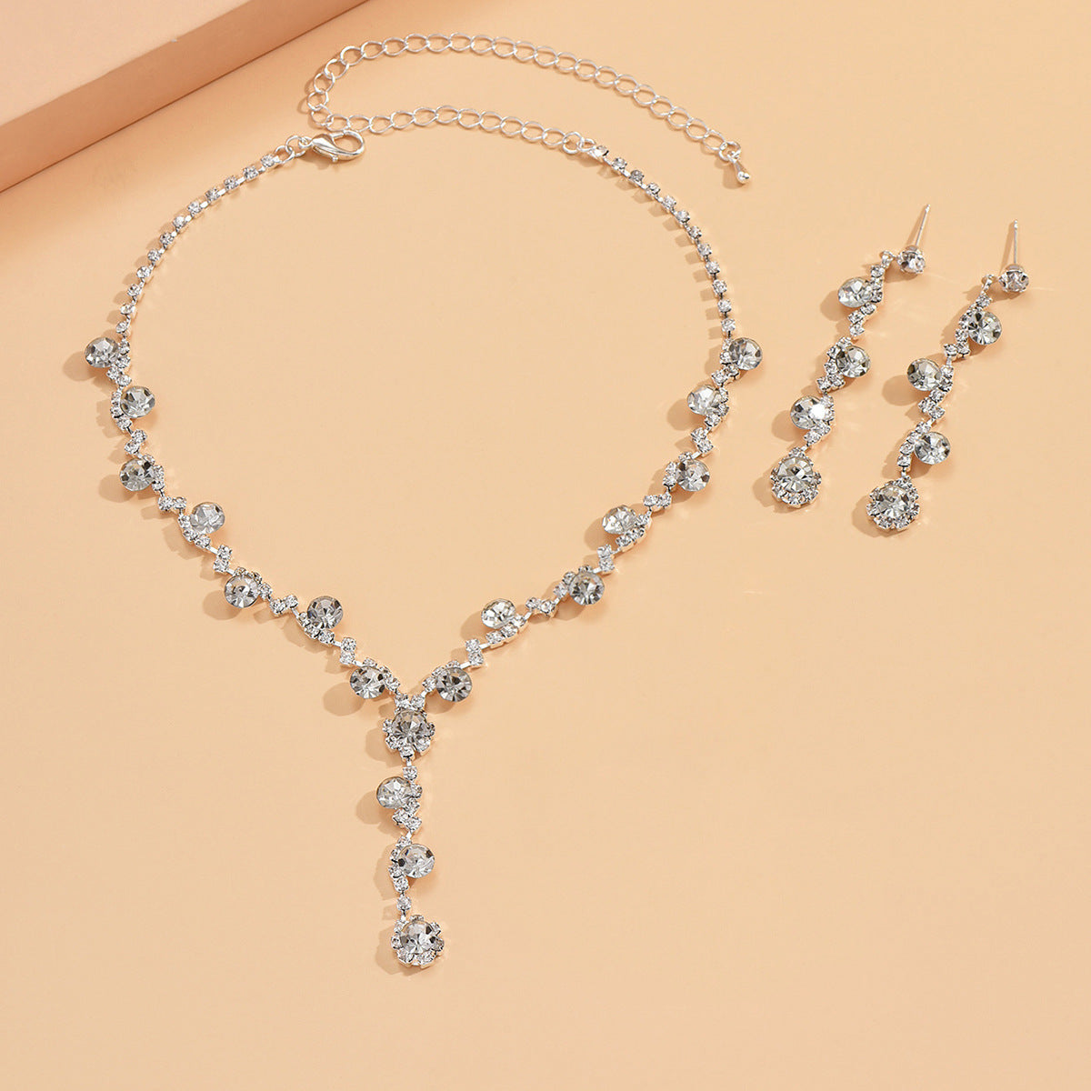 Fashion Crystal Necklace Ear Stud Bracelet Jewelry Accessories - Norellé