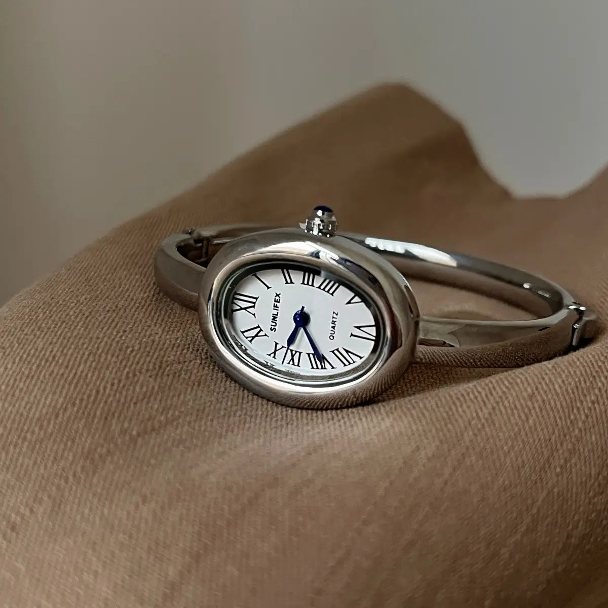 Women Quartz Watch Roman Numerals Vintage Simple Oval Clock Stainless Steel