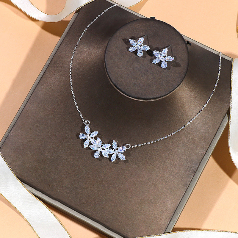 Flower Jewelry Suit Zircon Necklace Earrings - Norellé