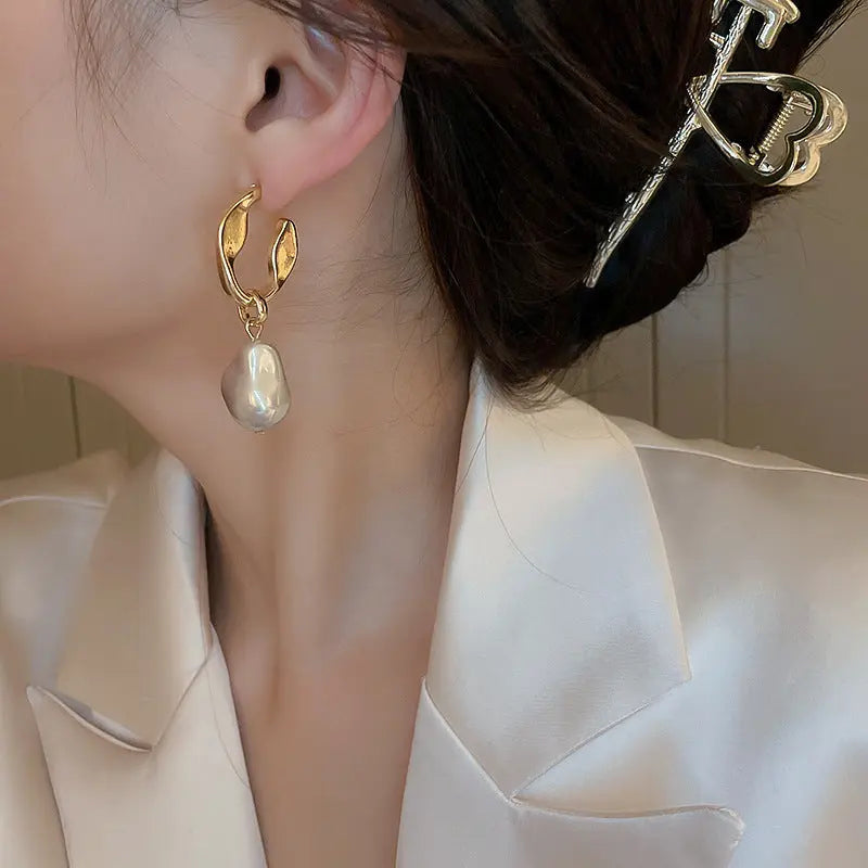 Silver Needle Irregular Baroque Artificial Pearl Earrings Ear Studs Earrings - Norellé
