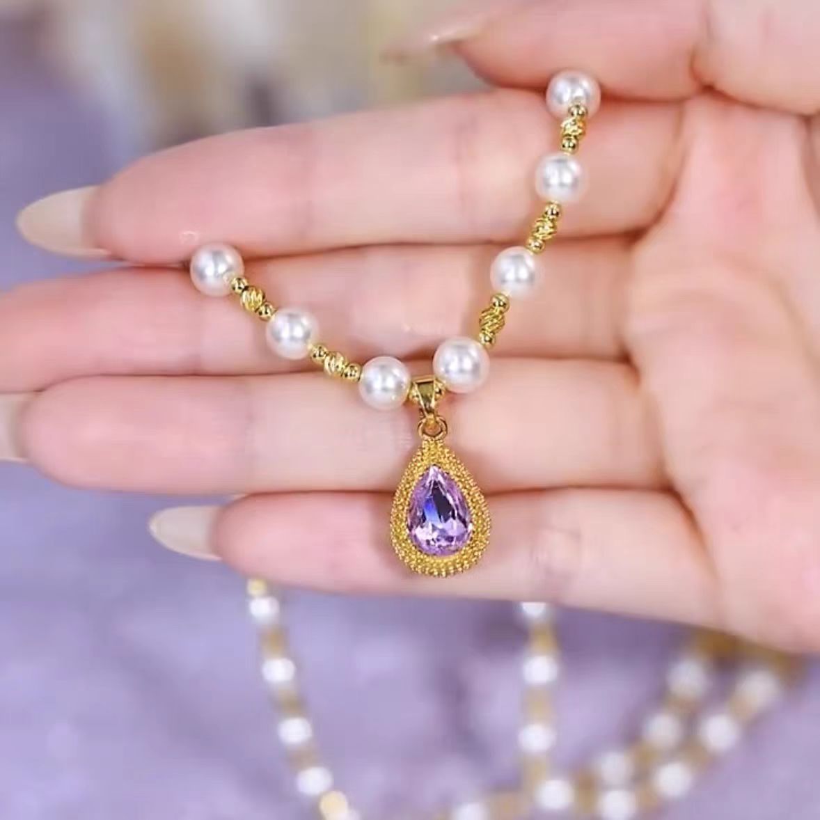 Purple Water Drop Pendant Pearl Necklace - Norellé
