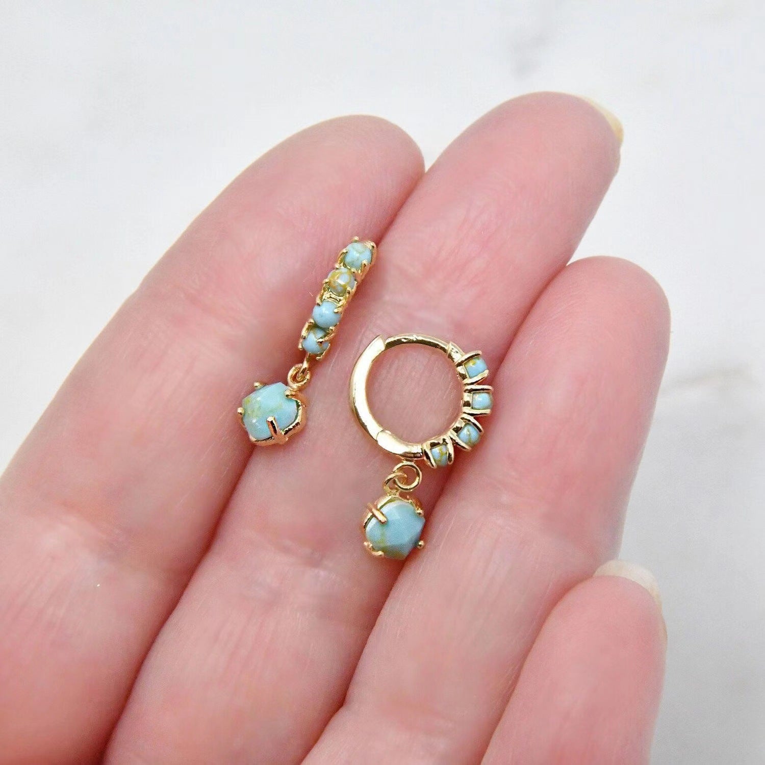 Turquoise Encircling Ear Ring With Embellished Stud Earrings - Norellé