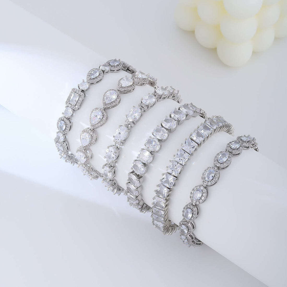Copper Plating Inlaid Zircon Bracelet Natural Simple Women's - Norellé