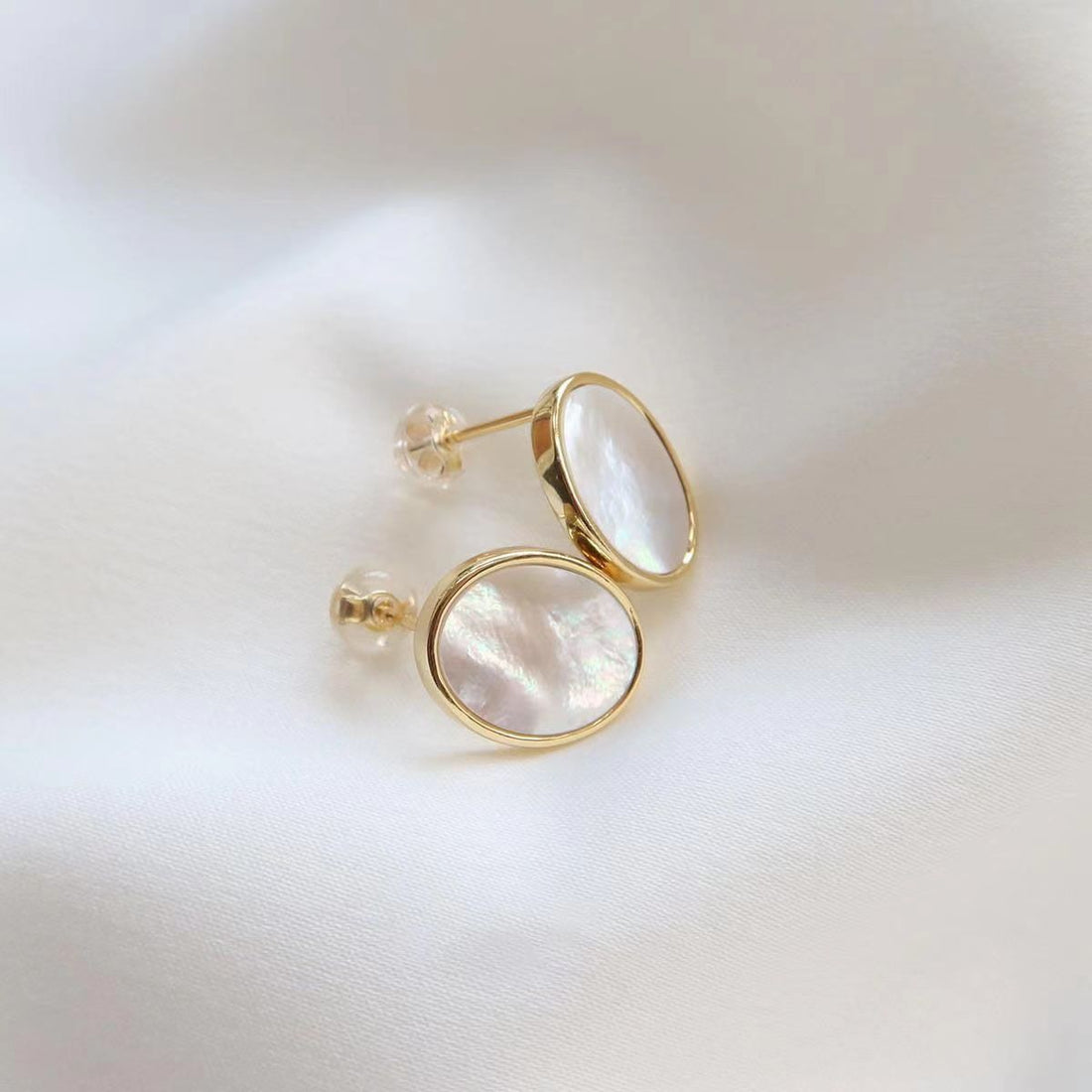Natural White Shell Stud Earrings Silver Plated For Women - Norellé