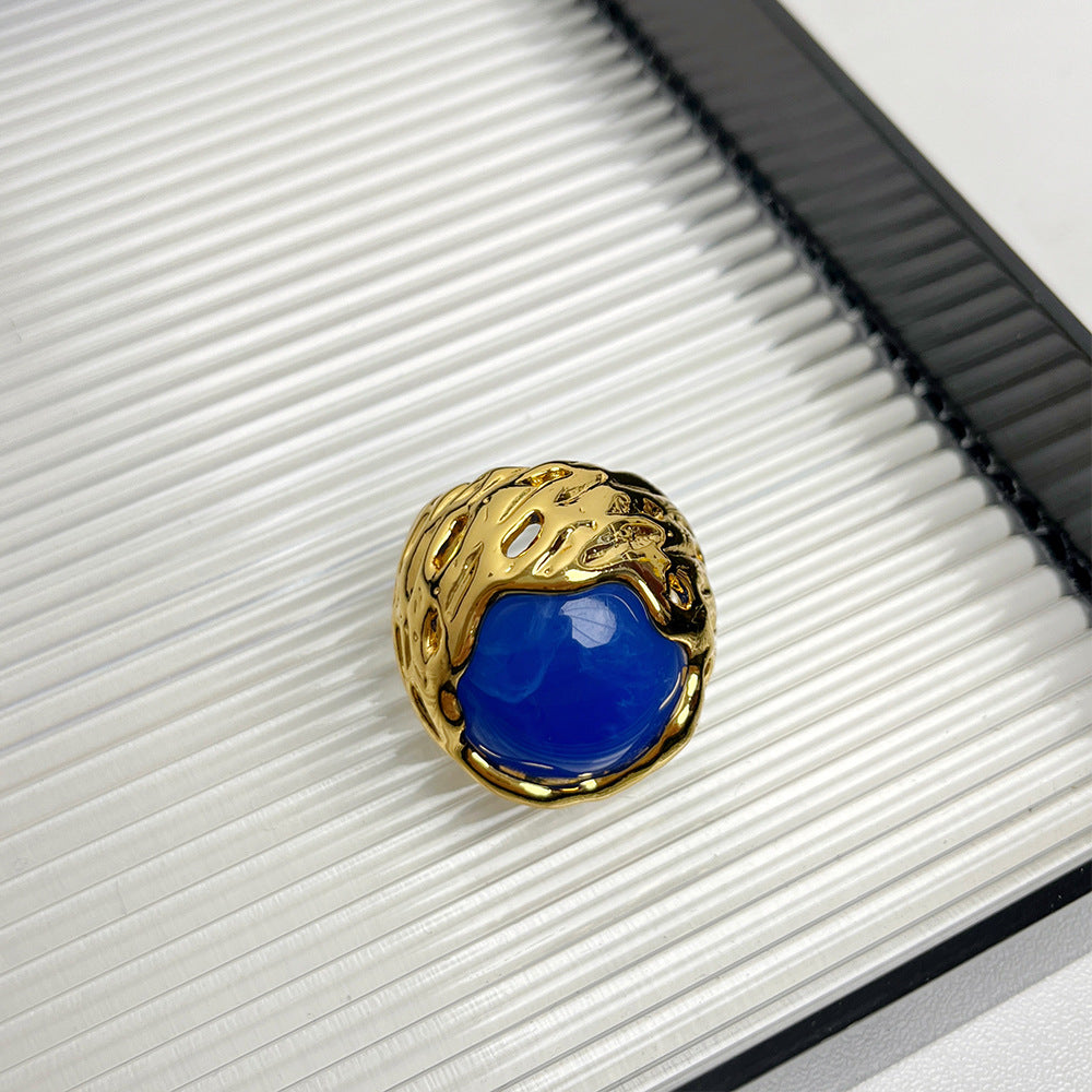 Antique Round Texture Hollow Inlaid Natural Stone Ring - Norellé