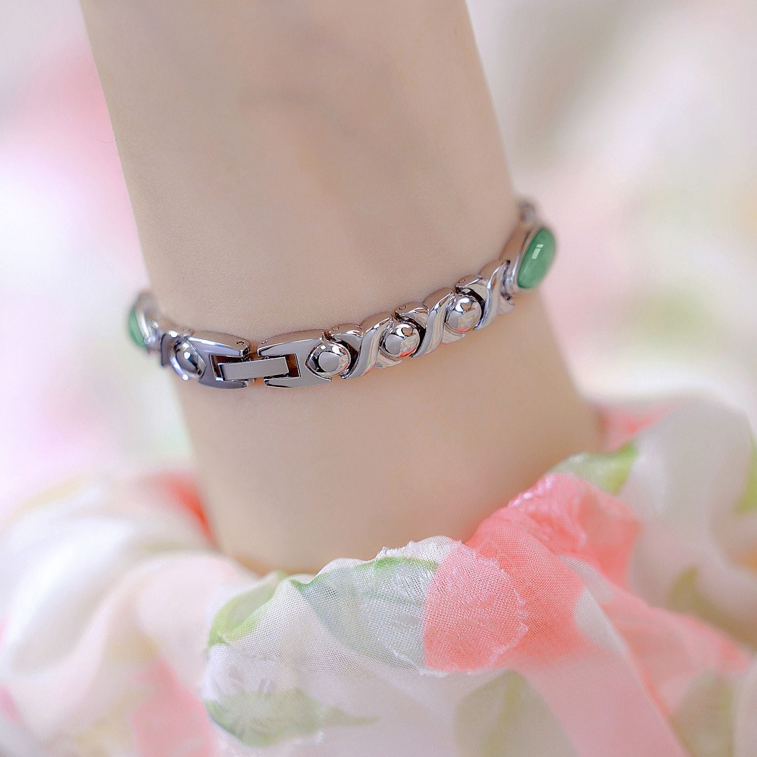 Natural Dongling Stone Hetian Jade Live Premium Chain Watch - Norellé