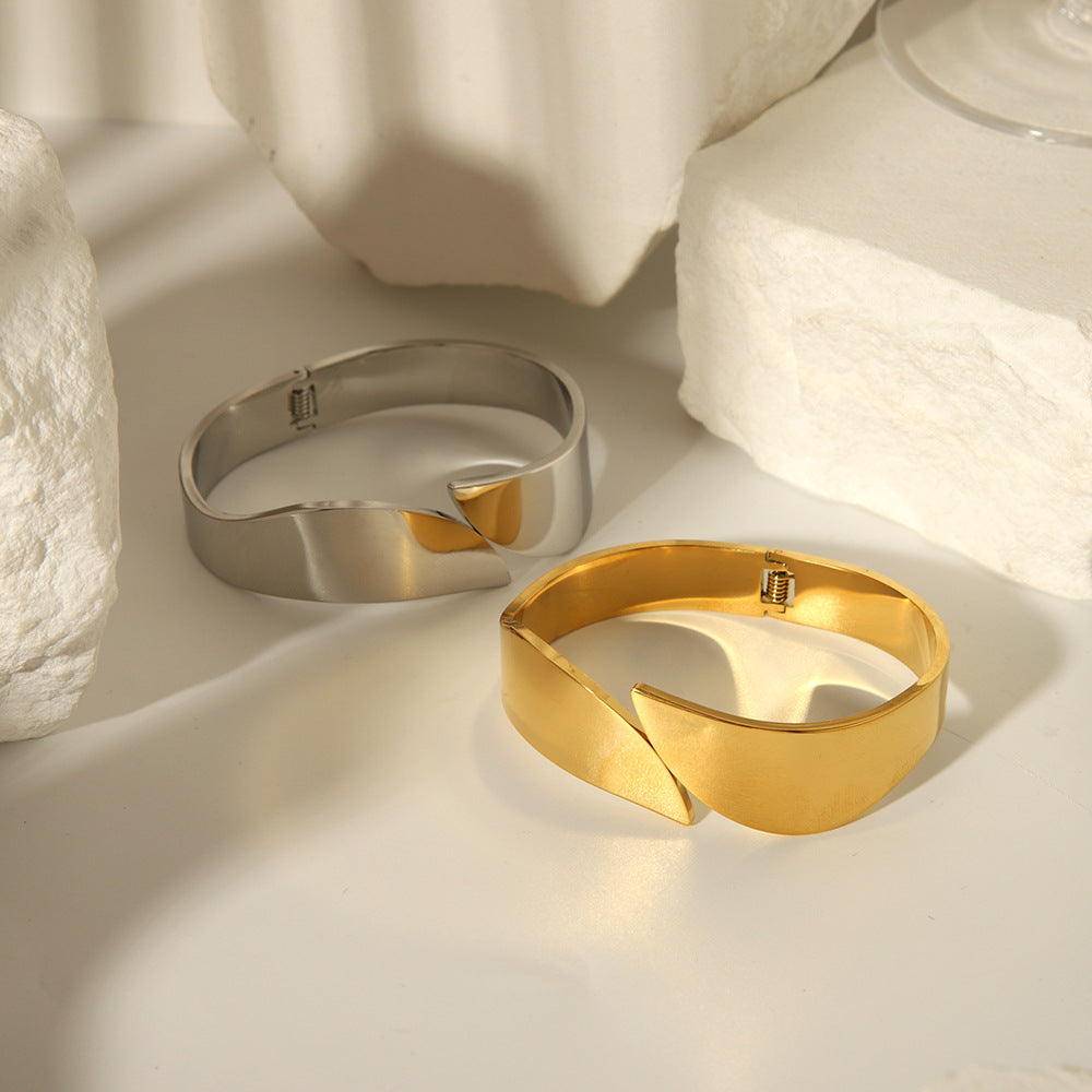 Exaggerated Wide Surface Simple Style Fine Polishing High Quality Mirror Personalized Opening Bracelet Heavy Industry - Norellé