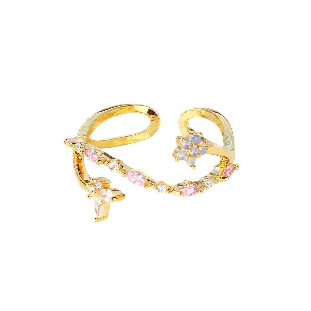 Triangle Diamond Small Blue Bouquet Ring - Norellé