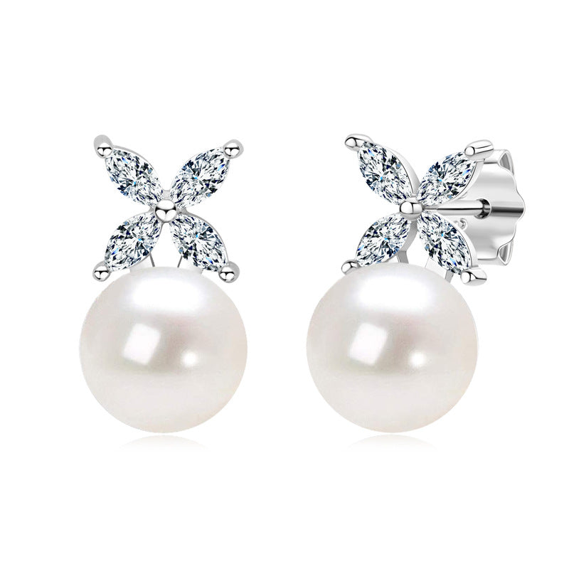 Temperament Wild Natural Freshwater Pearl Ear Studs - Norellé
