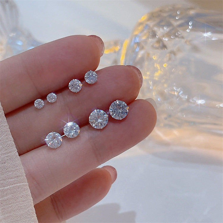 Round Silver Pin Zircon Ear Studs Earrings - Norellé