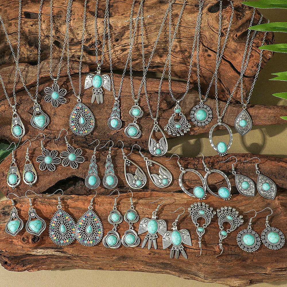 Fashion Turquoise Long Pendant Ear Rings Suit - Norellé