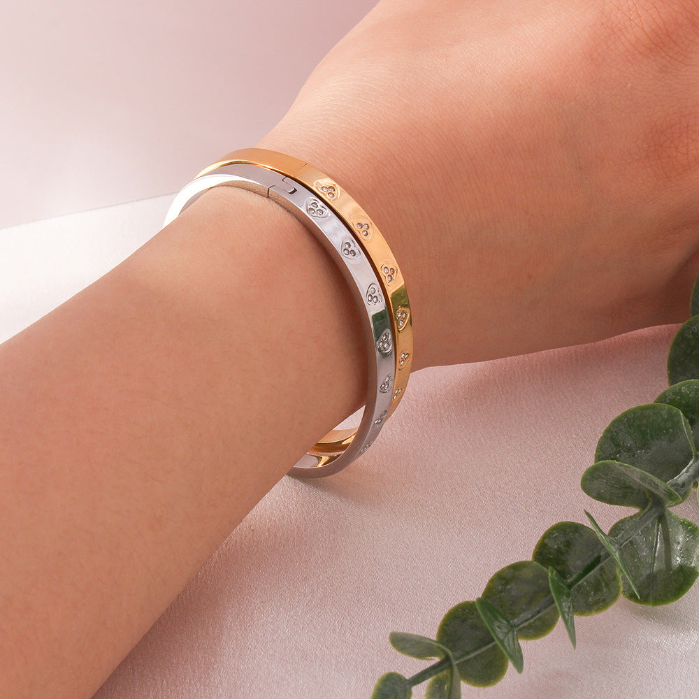 European And American Popular INS Style Heart Love Heart Bracelet - Norellé