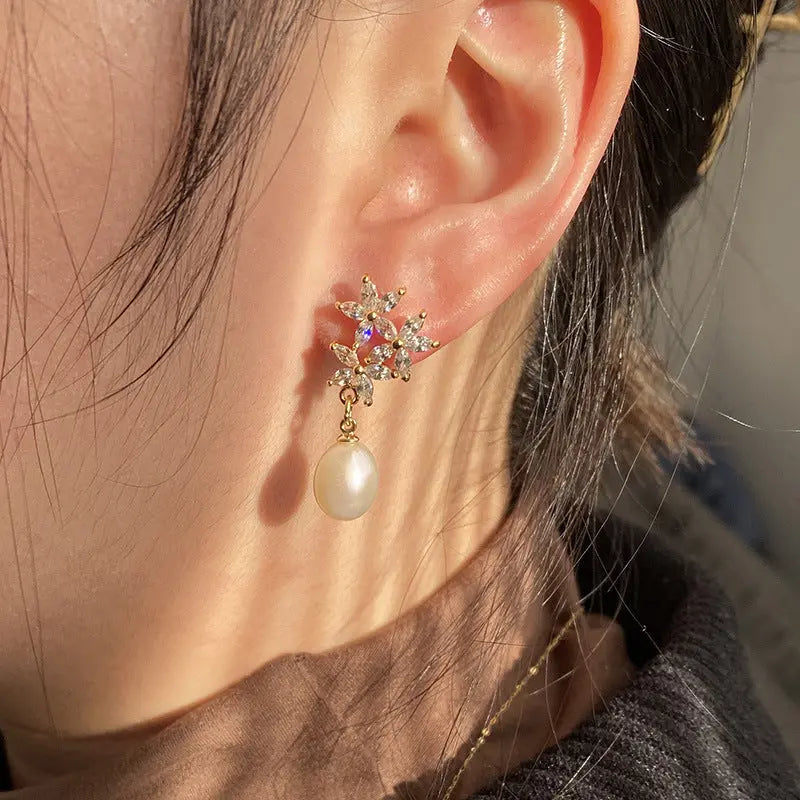 Water Pearl Earrings Niche Micro-inlaid - Norellé
