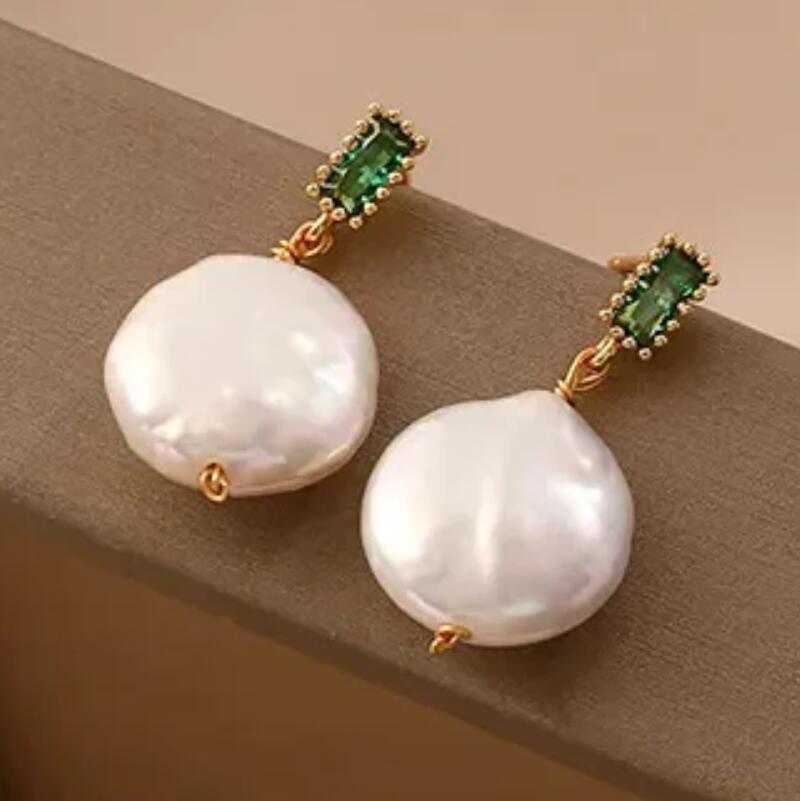 French Retro Natural Fashion Personality Earrings - Norellé