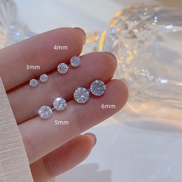 Round Silver Pin Zircon Ear Studs Earrings - Norellé