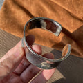 French Entry Lux Plain Bracelet Female Niche Design Glossy Wide Surface - Norellé